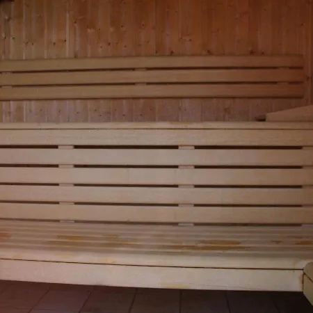 Apartmán Cottage In Bitche With Heated Pool Bitche